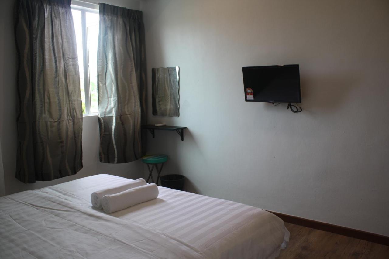 Cozy Riverside Hotel Malacca Exterior photo