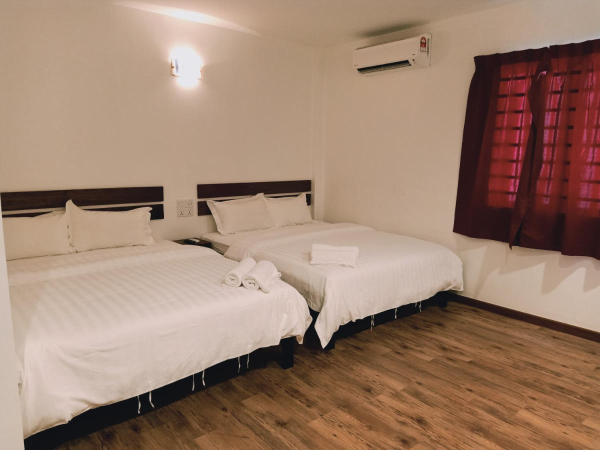 Cozy Riverside Hotel Malacca Exterior photo